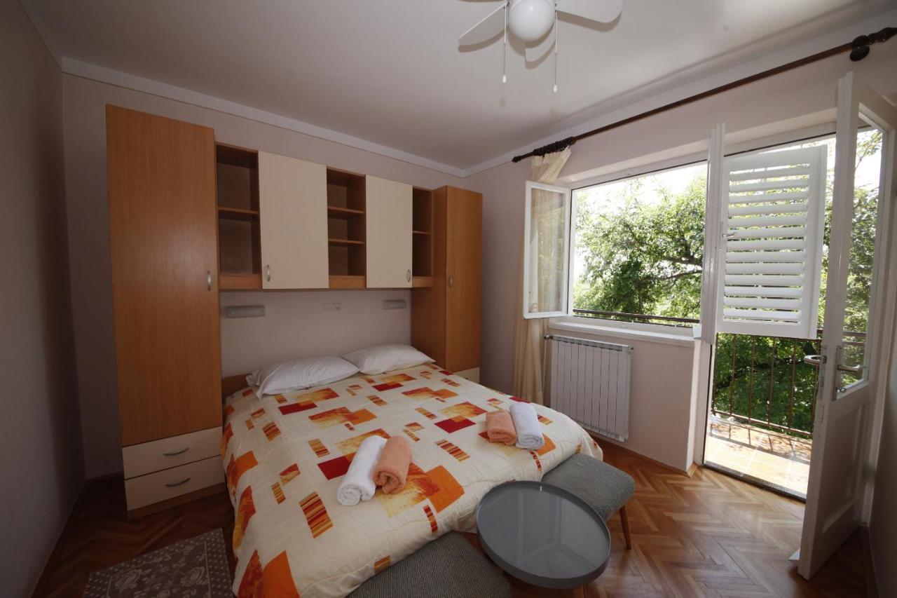 Apartments And Rooms By The Sea Banjol, Rab - 5077 Exterior foto