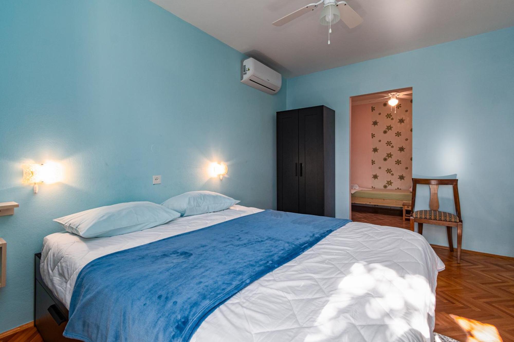 Apartments And Rooms By The Sea Banjol, Rab - 5077 Habitación foto